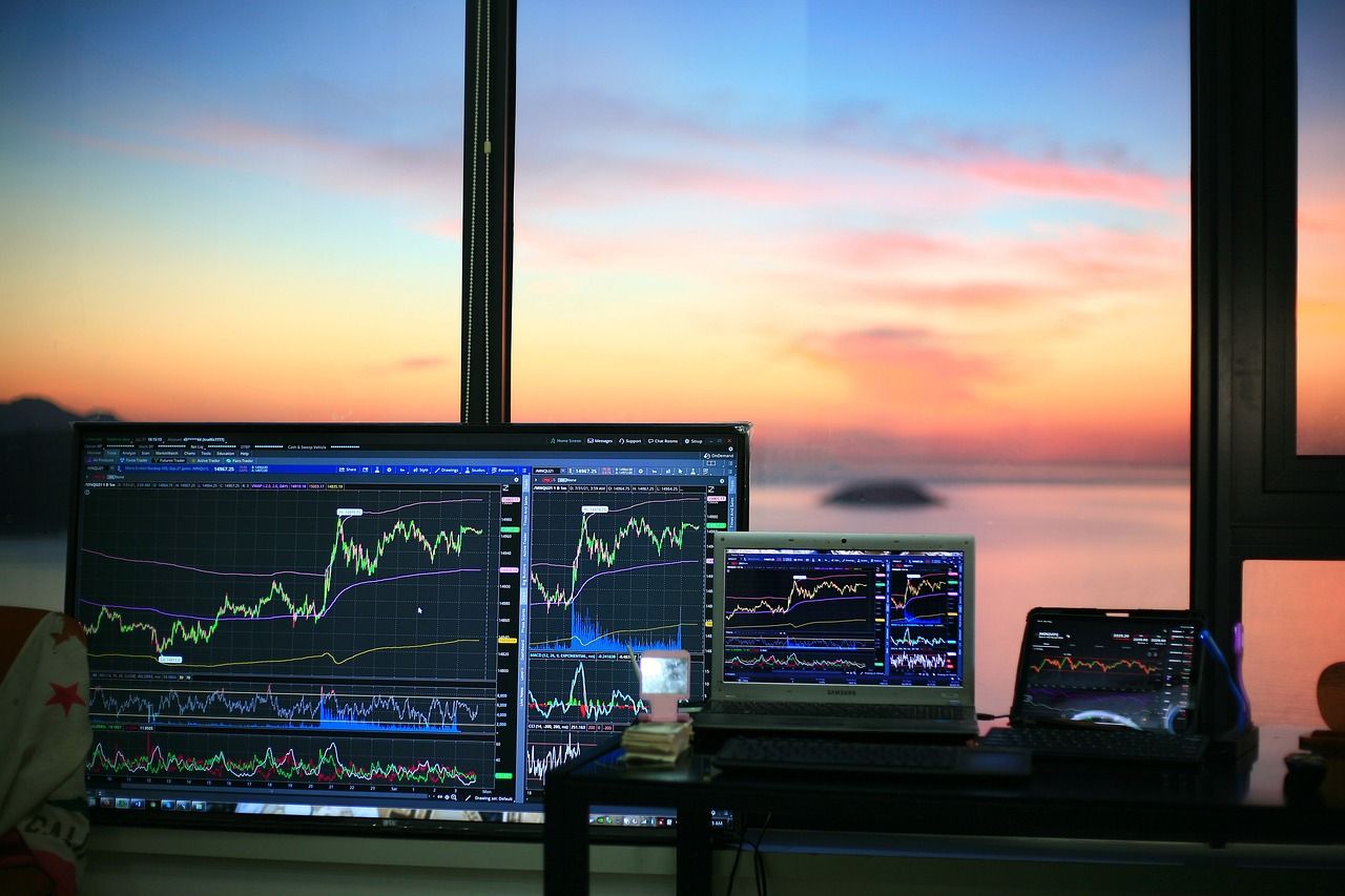 S&P 500 More Volatile Than Bitcoin as U.S. Assets Lose Investor Favor