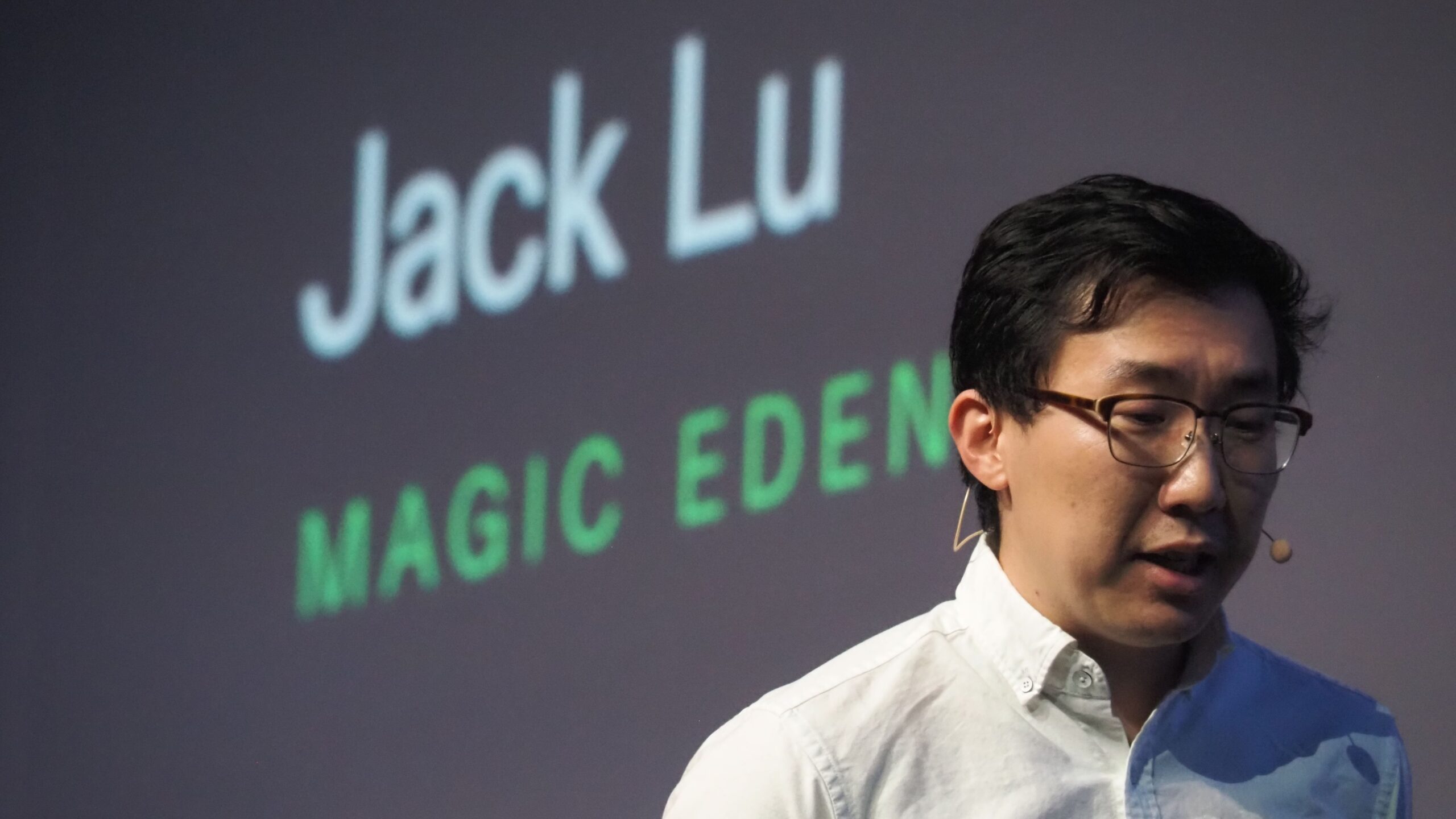 NFT Marketplace Magic Eden Buys Trading App Slingshot