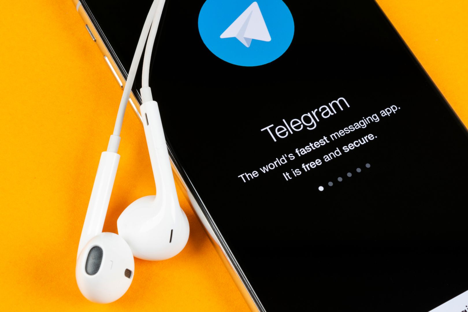 Telegram Signs $300M Deal With Elon Musk’s xAI to Integrate Grok Into Its Messaging App, TON up 16%