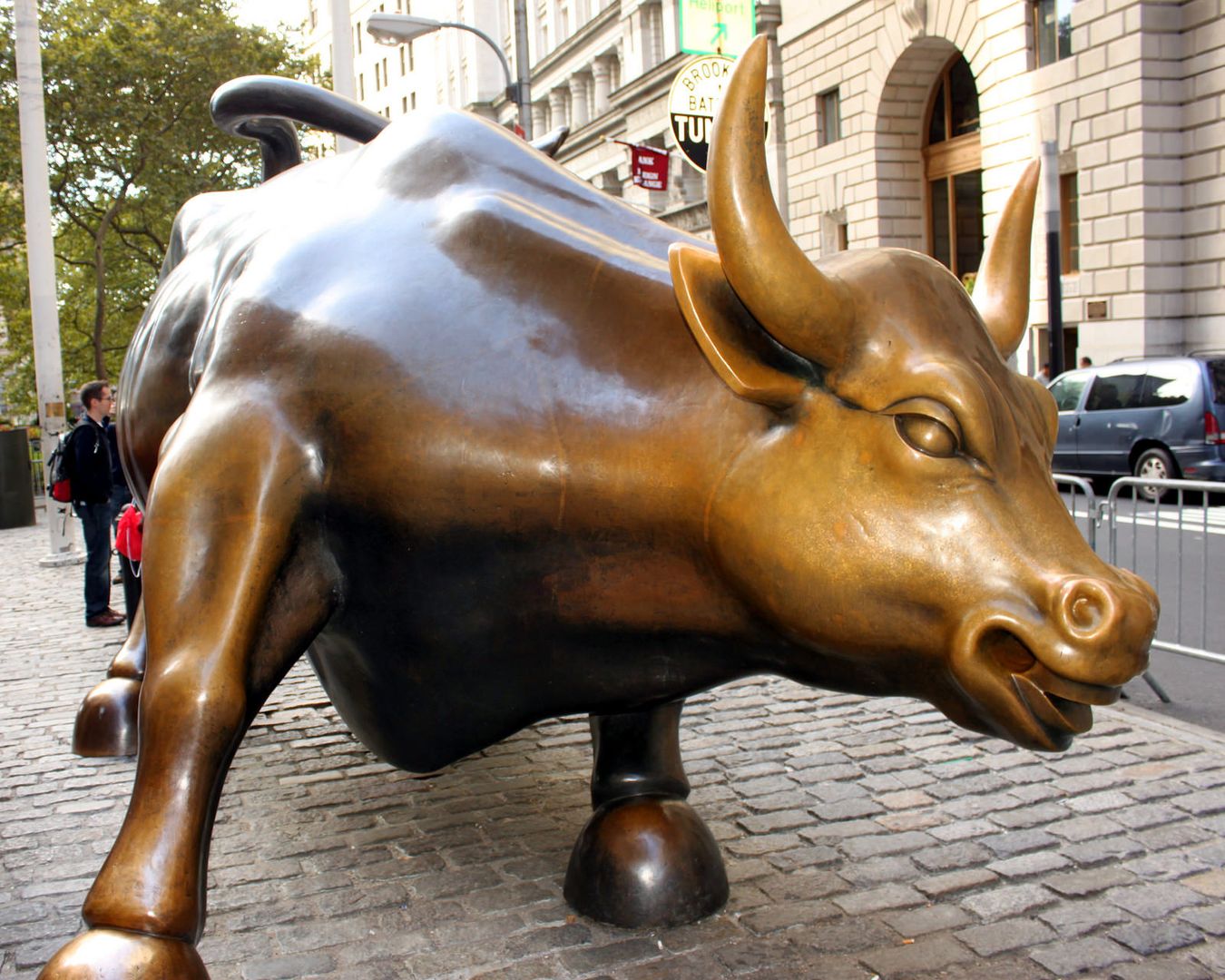VivoPower Raises $121M to Launch XRP Treasury Strategy With Saudi Royal Backing