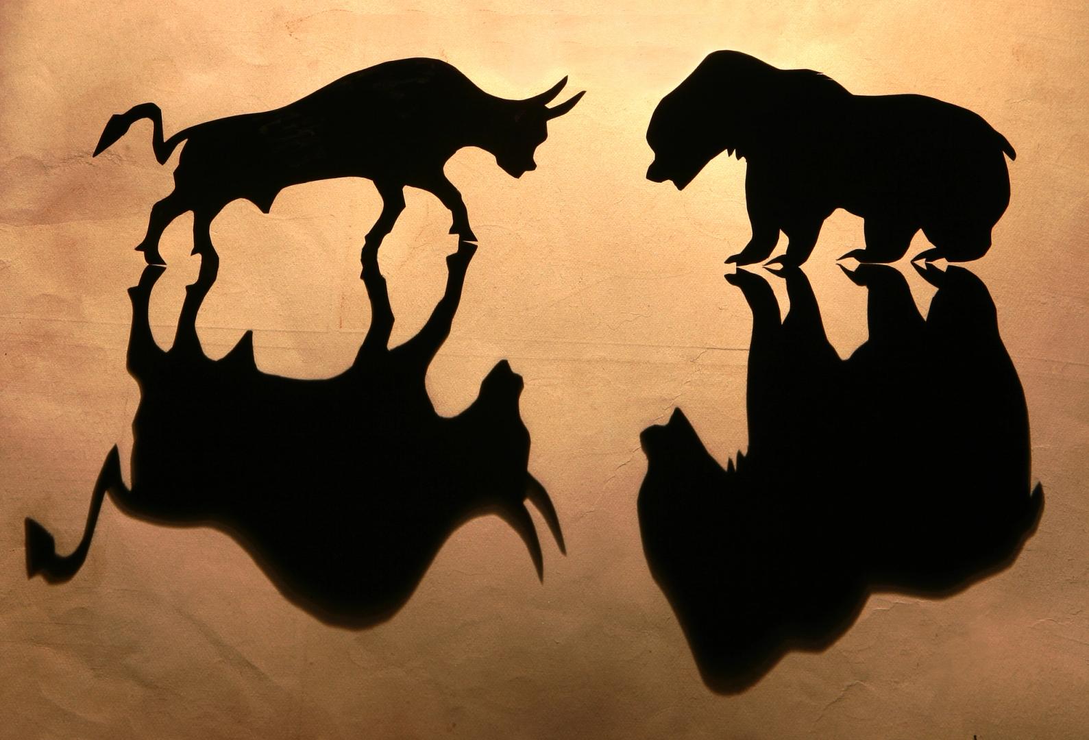 Asia Morning Briefing: BTC Stalls at 105K as Analyst Says Market Looks ‘Overheated’